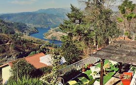 Monteiro'S Geres Countryhouse